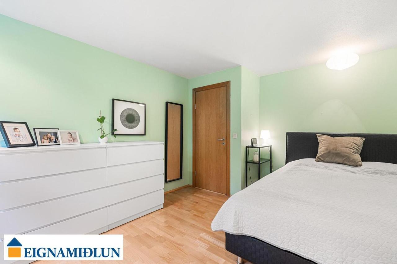 רייקיאוויק Large Apartment Close To The Centre מראה חיצוני תמונה